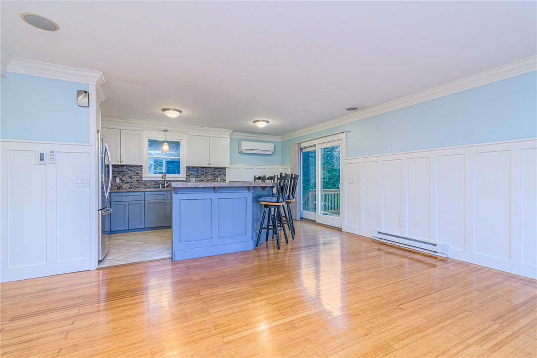 93 Hemlock Road South Kingstown, RI 02879 - Photo 5 of 21 Gallery Image 5