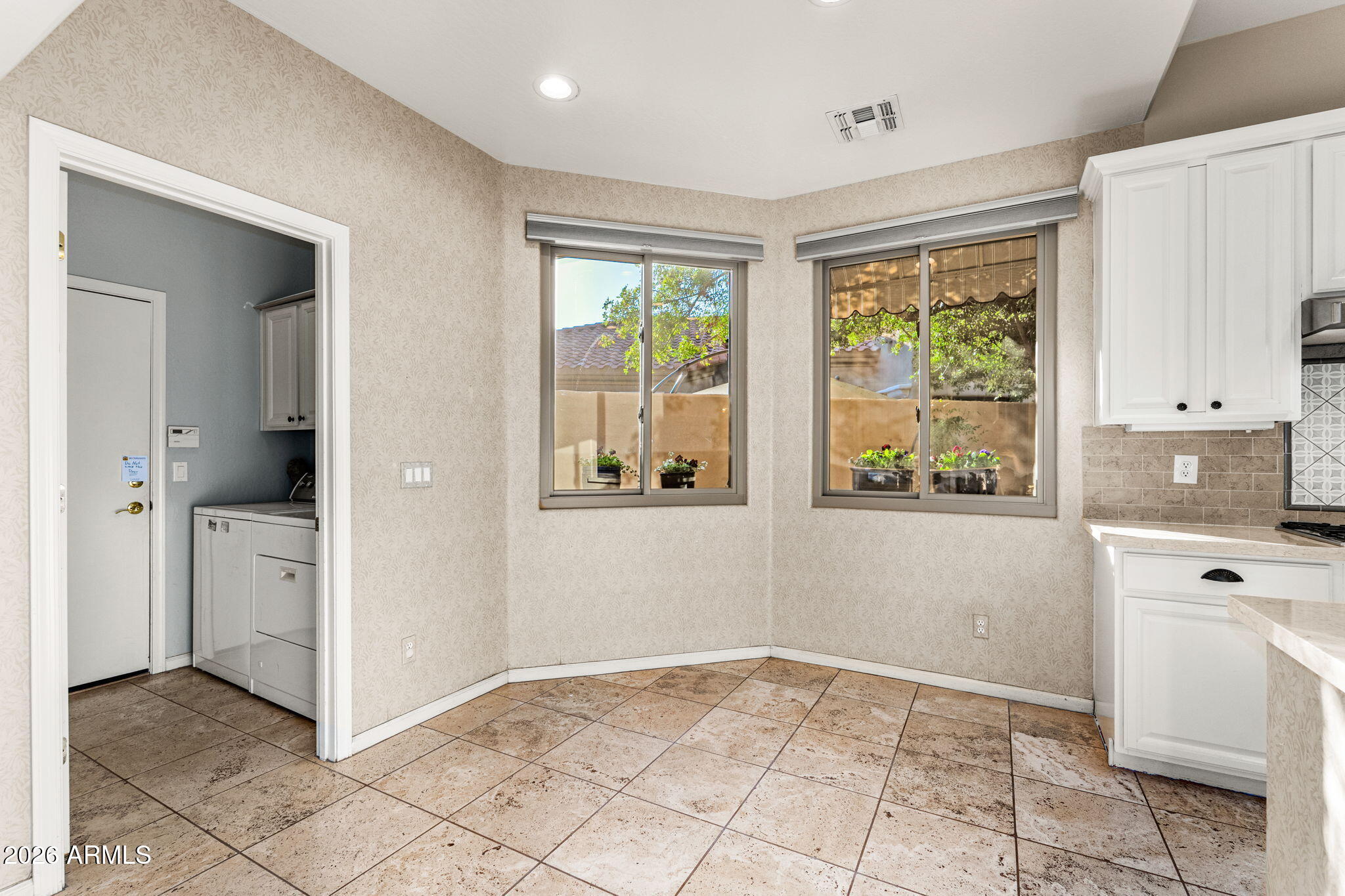 7964 East Gail Road Scottsdale, AZ 85260 - Photo 17 of 50 7964 E Gail Rd - 36