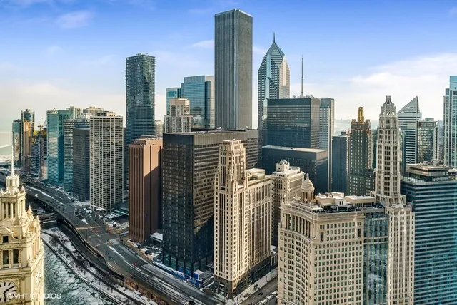 $519,000 | 405 North Wabash Avenue, Unit 4904, Chicago, IL 60611