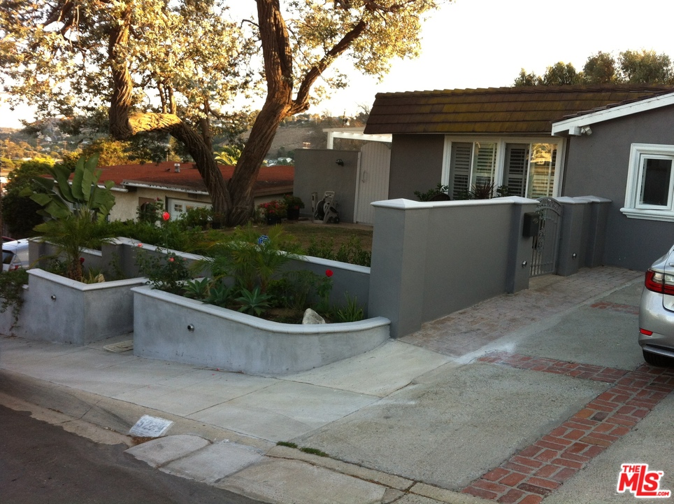 5224 Zakon Road Torrance, CA 90505 - Photo 3 of 19