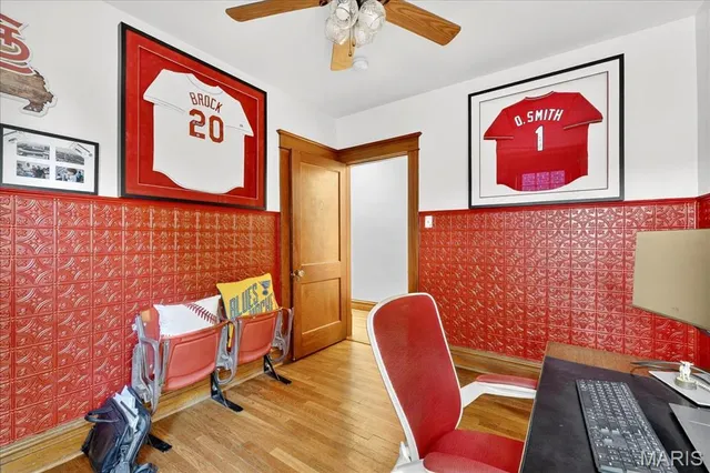 $670,000 | 7498 Teasdale Avenue, University City, MO 63130