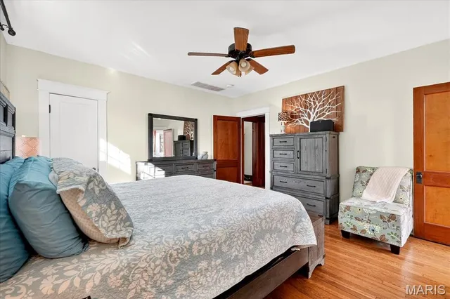 $670,000 | 7498 Teasdale Avenue, University City, MO 63130