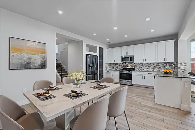 $2,250 | 11217 Charger Way, Manor, TX 78653