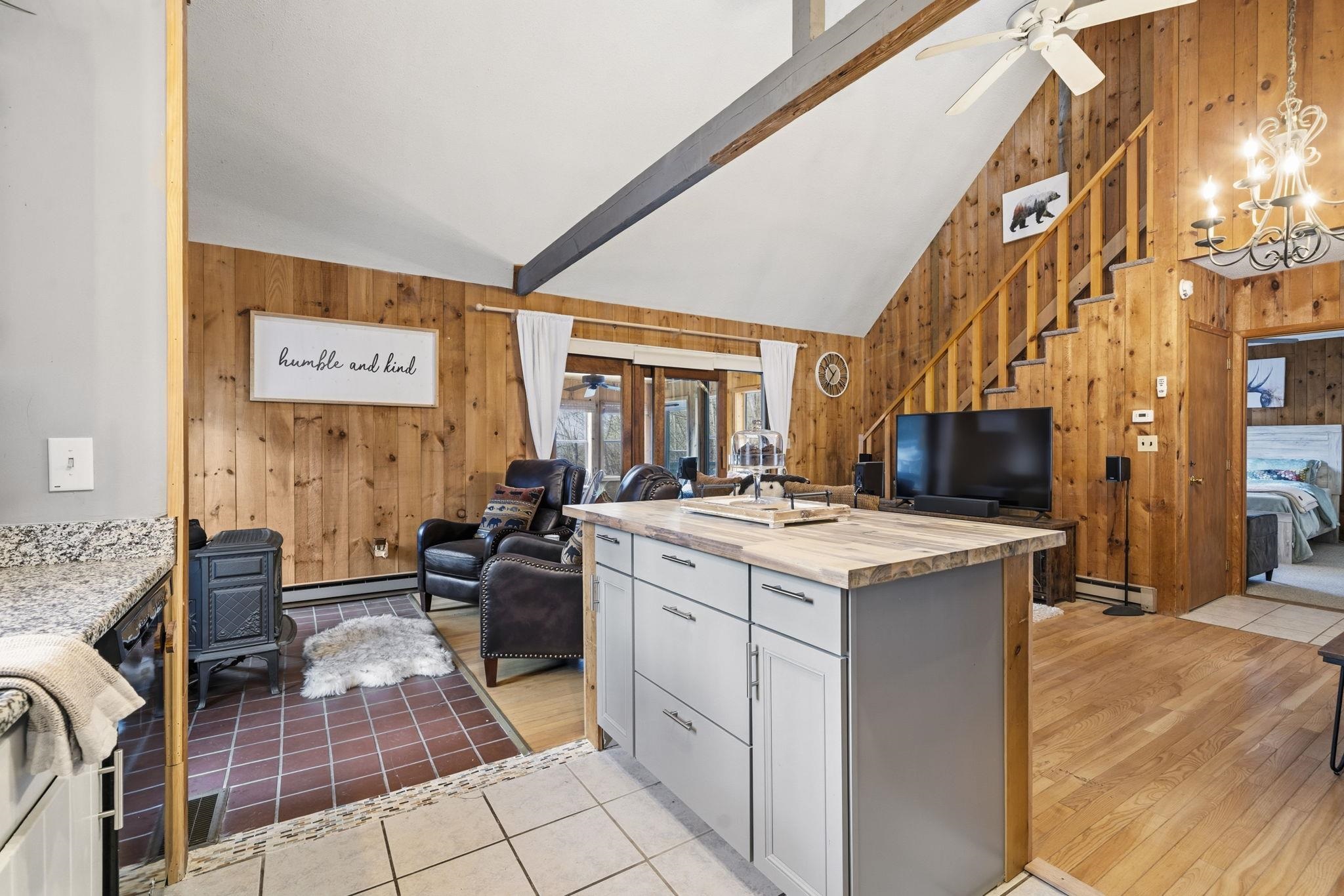 185 Reservoir Road Campton, NH 03223 - Photo 11 of 56