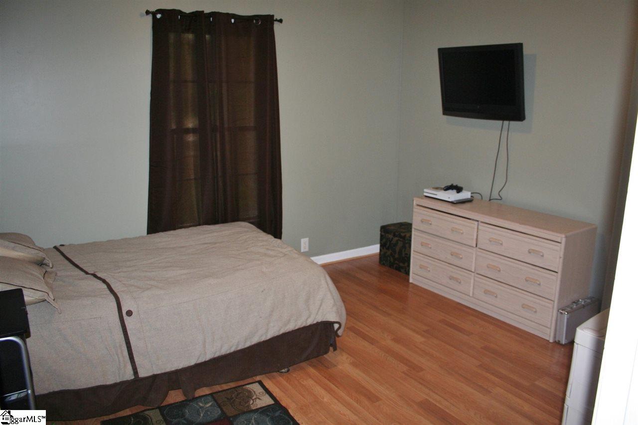171 West Tyger Bridge Road Taylors, SC 29687 - Photo 14 of 31 Gallery Image 14