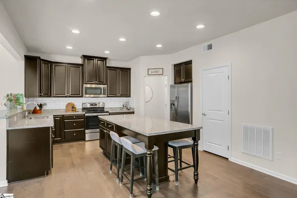 $374,900 | 15 Fawn Hill Drive, Simpsonville, SC 29681