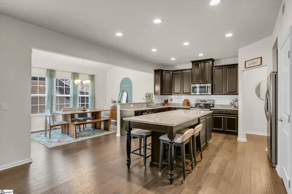 $374,900 | 15 Fawn Hill Drive, Simpsonville, SC 29681