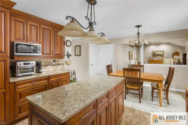 $799,000 | 12 Anderson Avenue, Monroe Township, NJ 08831