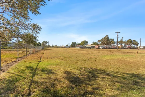 $208,000 | 11774 Highway 152, Pampa, TX 79065