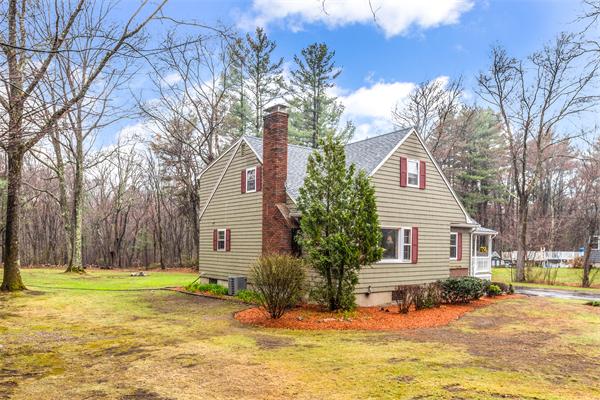 12 Oakland Road North Reading, MA 01864 - Photo 29 of 30 Gallery Image 29