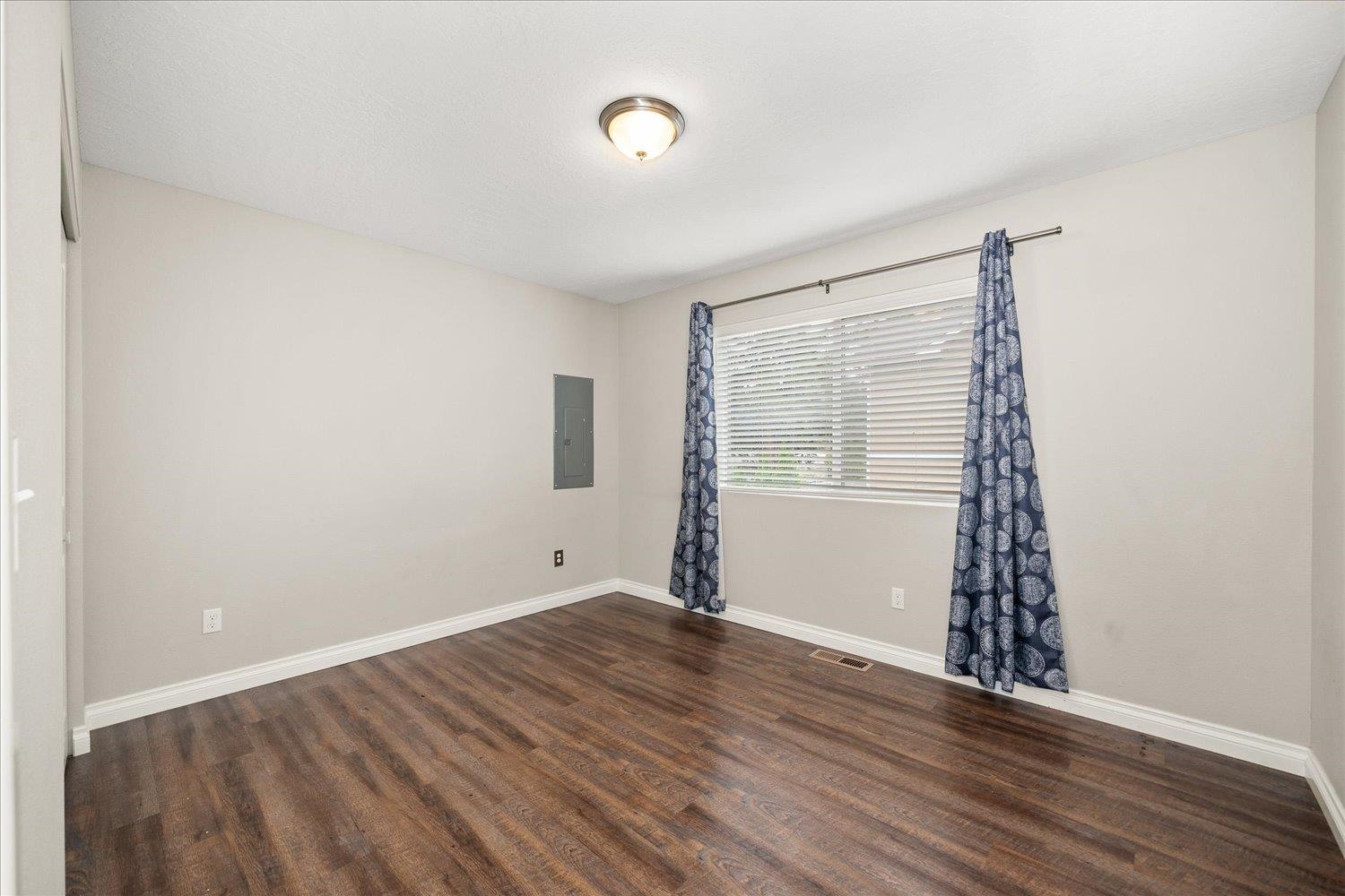 1104 South Eastern Road Spokane Valley, WA 99212 - Photo 19 of 35 Gallery Image 19