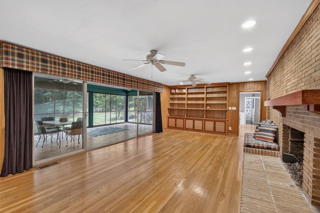5274 Powers Ferry Road Northwest Atlanta, GA 30327 - Photo 18 of 43 Gallery Image 18