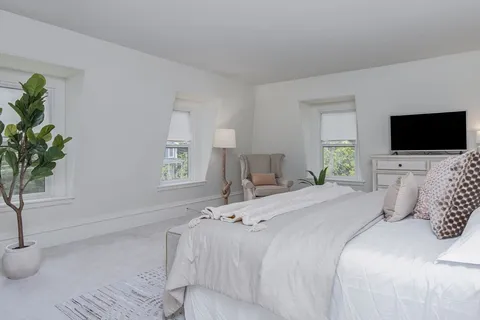 $899,900 | 96 Hollis Street, Groton, MA 01450