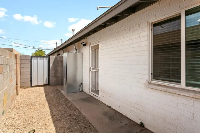 $1,300 | 1646 East McKinley Street, Unit 2, Phoenix, AZ 85006