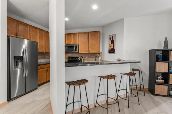 $265,000 | 10806 South Shore Drive, Unit 103, Plymouth, MN 55441