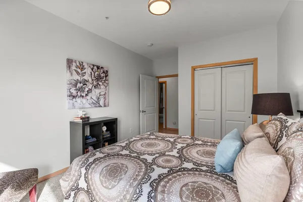 $265,000 | 10806 South Shore Drive, Unit 103, Plymouth, MN 55441