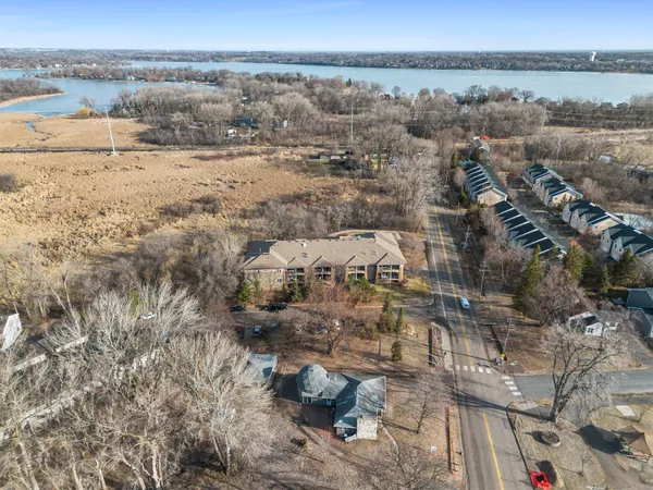 $265,000 | 10806 South Shore Drive, Unit 103, Plymouth, MN 55441