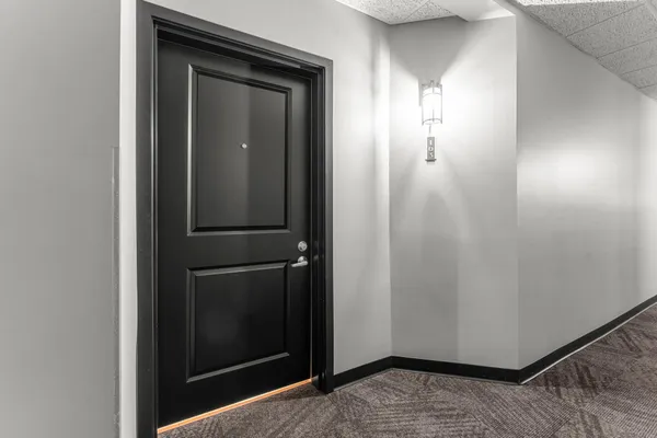 $265,000 | 10806 South Shore Drive, Unit 103, Plymouth, MN 55441