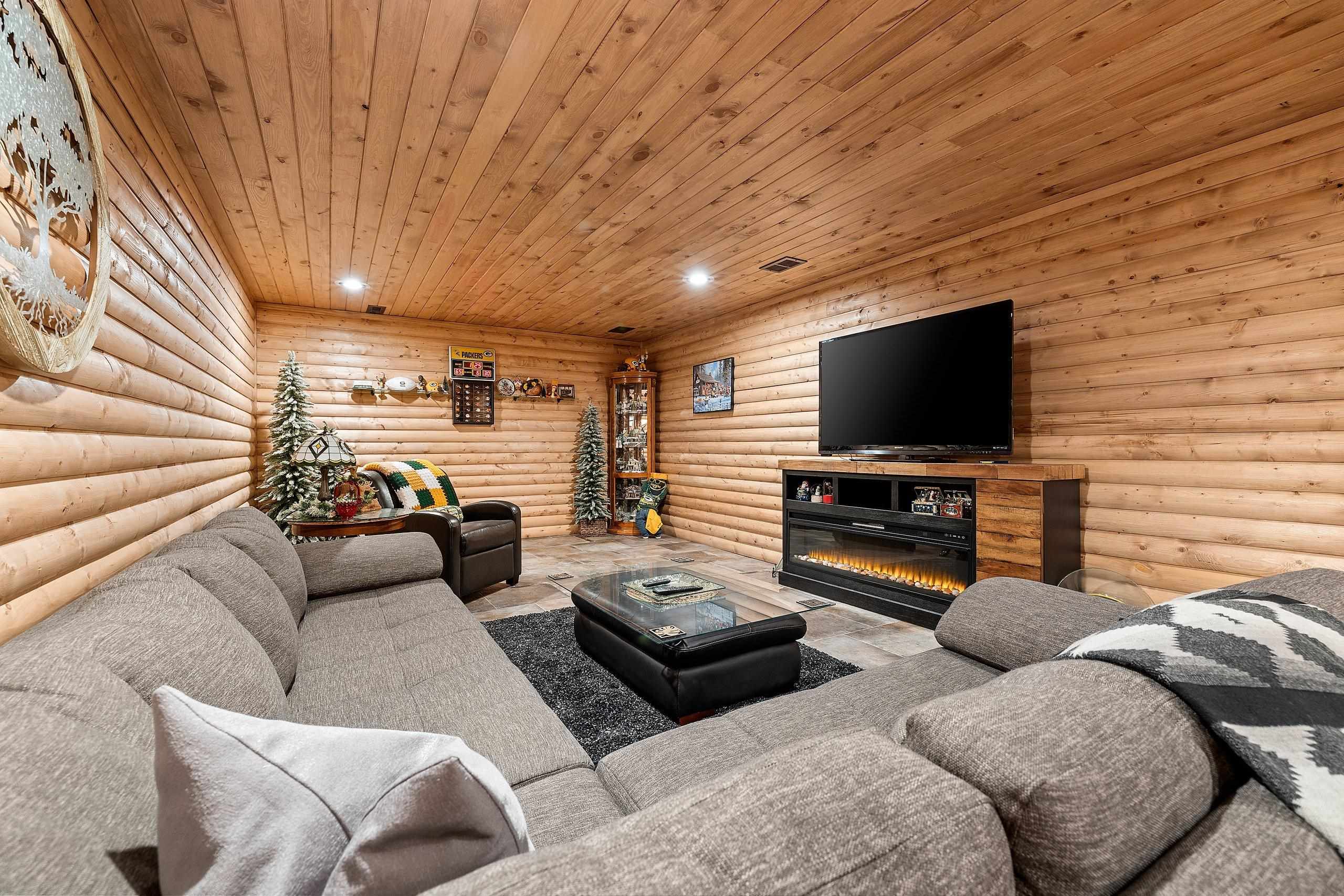 5011 Edgewater Beach Road Green Bay, WI 54311 - Photo 45 of 76