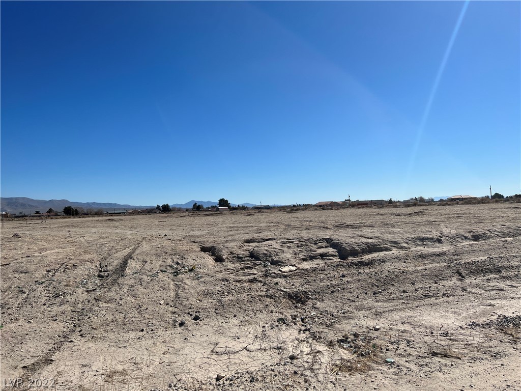 2341 Park Ridge Avenue Pahrump, NV 89048 - Photo 2 of 6