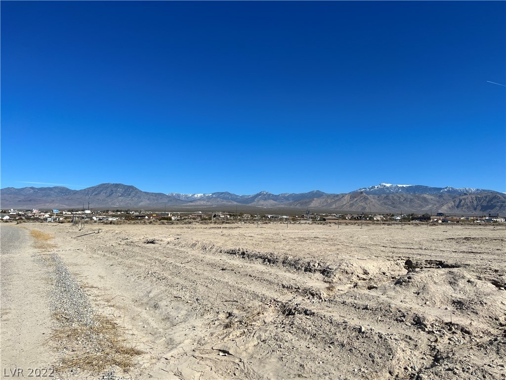 2341 Park Ridge Avenue Pahrump, NV 89048 - Photo 5 of 6