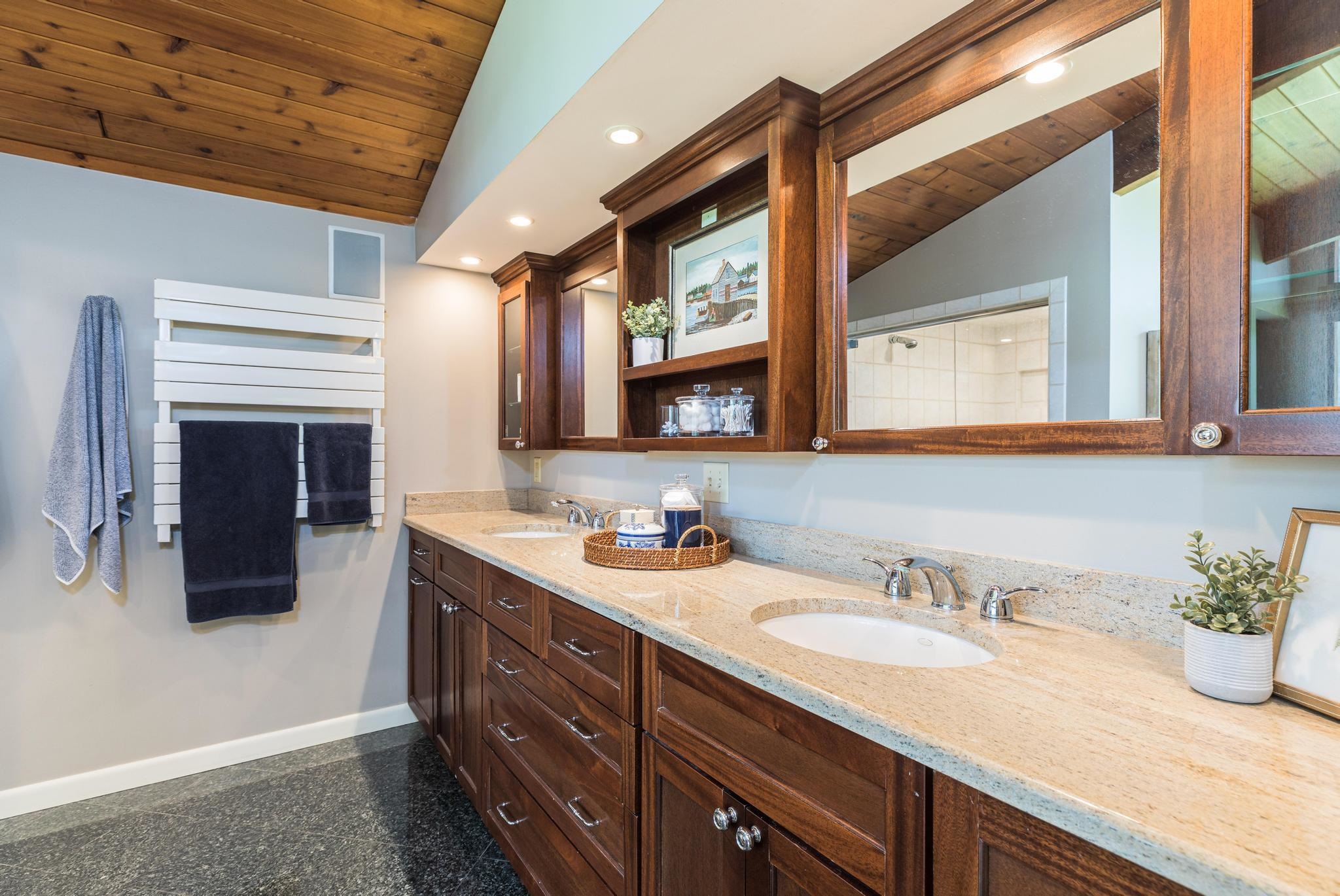 37 Newfields Road Exeter, NH 03833 - Photo 34 of 40