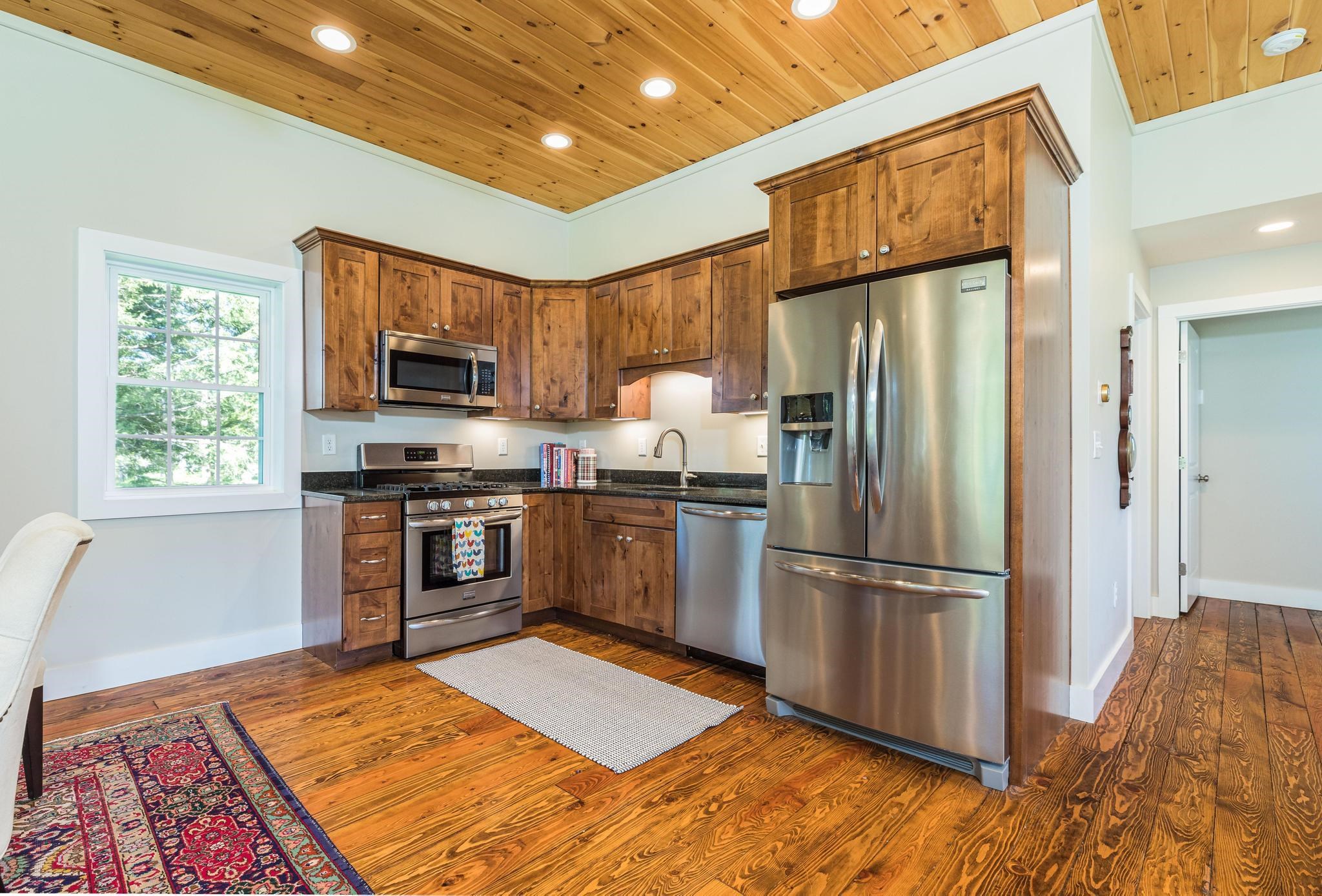 37 Newfields Road Exeter, NH 03833 - Photo 37 of 40