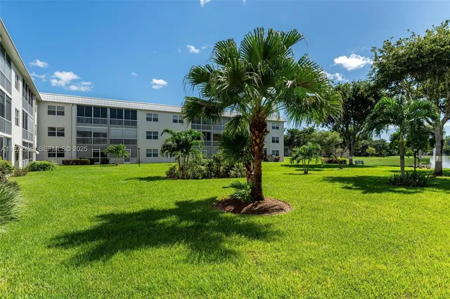 $136,500 | 9856 Marina Boulevard, Unit 1320, Boca Raton, FL 33428