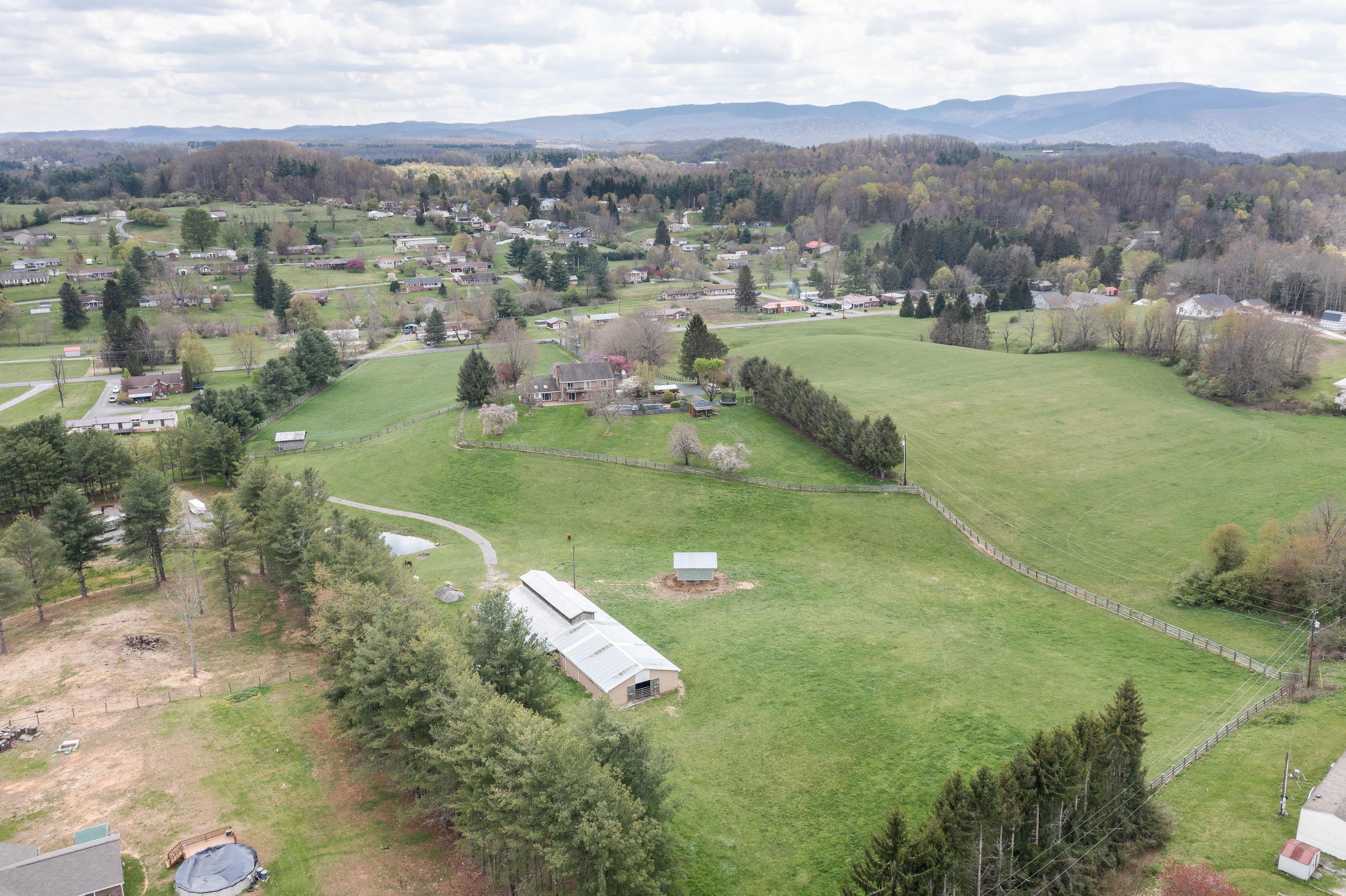 6219 Northeast Hurricane Road Wise, VA 24293 - Photo 8 of 73 DJI_0765-Edit