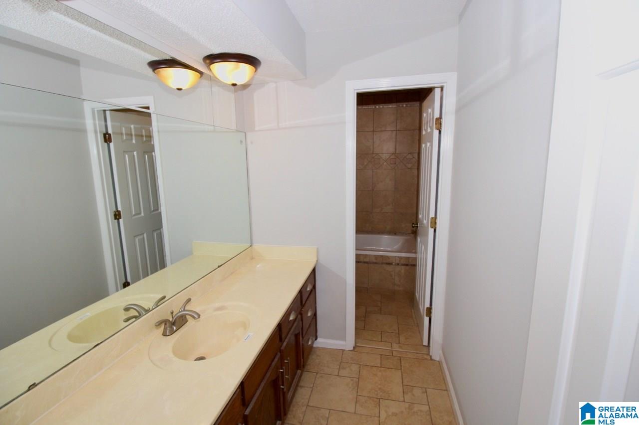 745 Dividing Ridge Drive Birmingham, AL 35244 - Photo 20 of 25