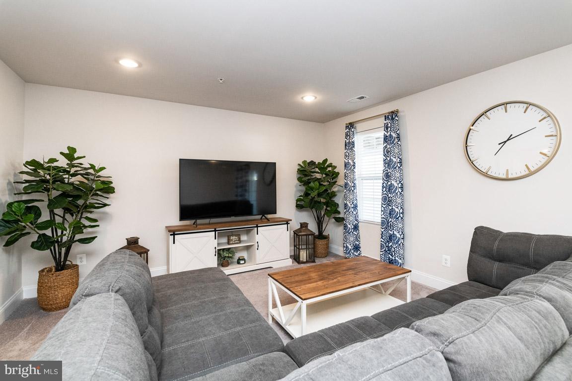 1307 Spindrift Road Aberdeen, MD 21001 - Photo 7 of 37 High ceilings and recessed lighting