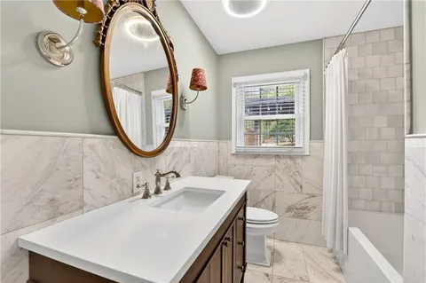 $789,000 | 2500 Hawthorne Drive Northeast, Atlanta, GA 30345