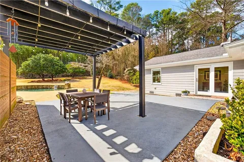 $789,000 | 2500 Hawthorne Drive Northeast, Atlanta, GA 30345