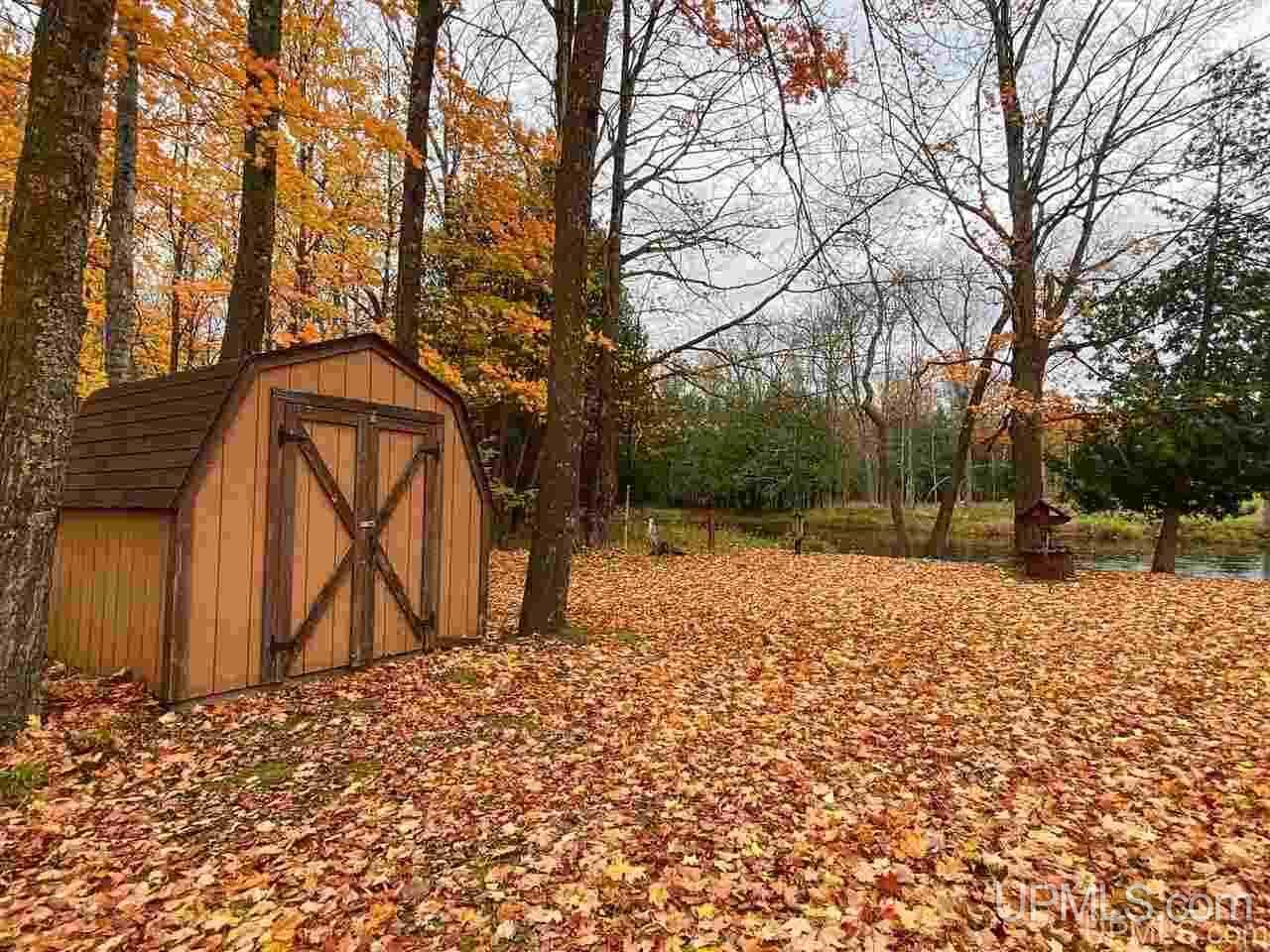 5828 G5 Road Escanaba, MI 49829 - Photo 18 of 19