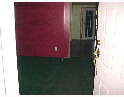 13541 Mike Road North Huntingdon, PA 15642 - Photo 2 of 15 Living Room.
