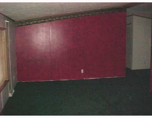 13541 Mike Road North Huntingdon, PA 15642 - Photo 3 of 15 Living Room.