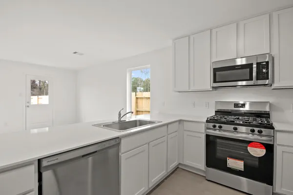 $1,925 | 18779 Ribolla Drive, New Caney, TX 77357