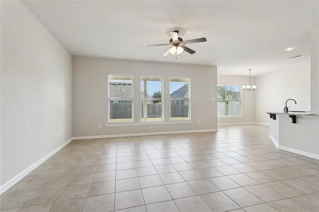 $269,900 | 40032 Cottonwood Boulevard, Ponchatoula, LA 70454