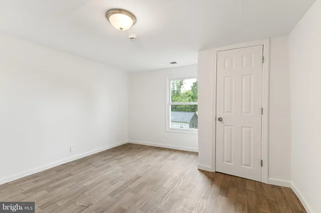 $3,250 | 211 Broad Street, Beverly, NJ 08010