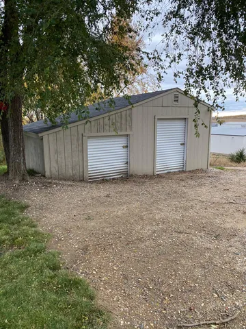 $385,000 | 111 West Ridgeview Drive, Starbuck, MN 56381