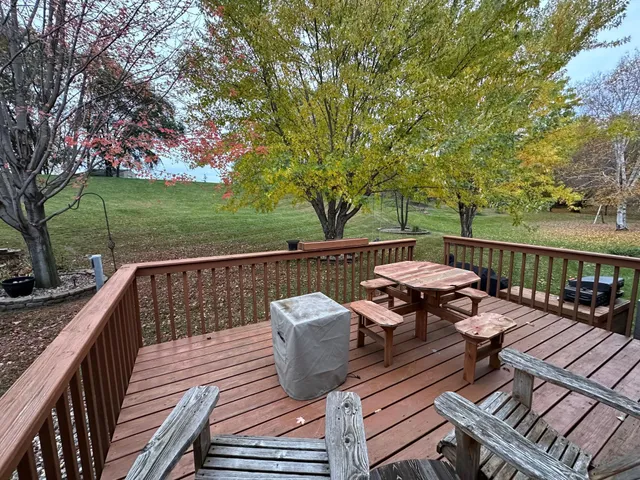 $395,000 | 111 West Ridgeview Drive, Starbuck, MN 56381