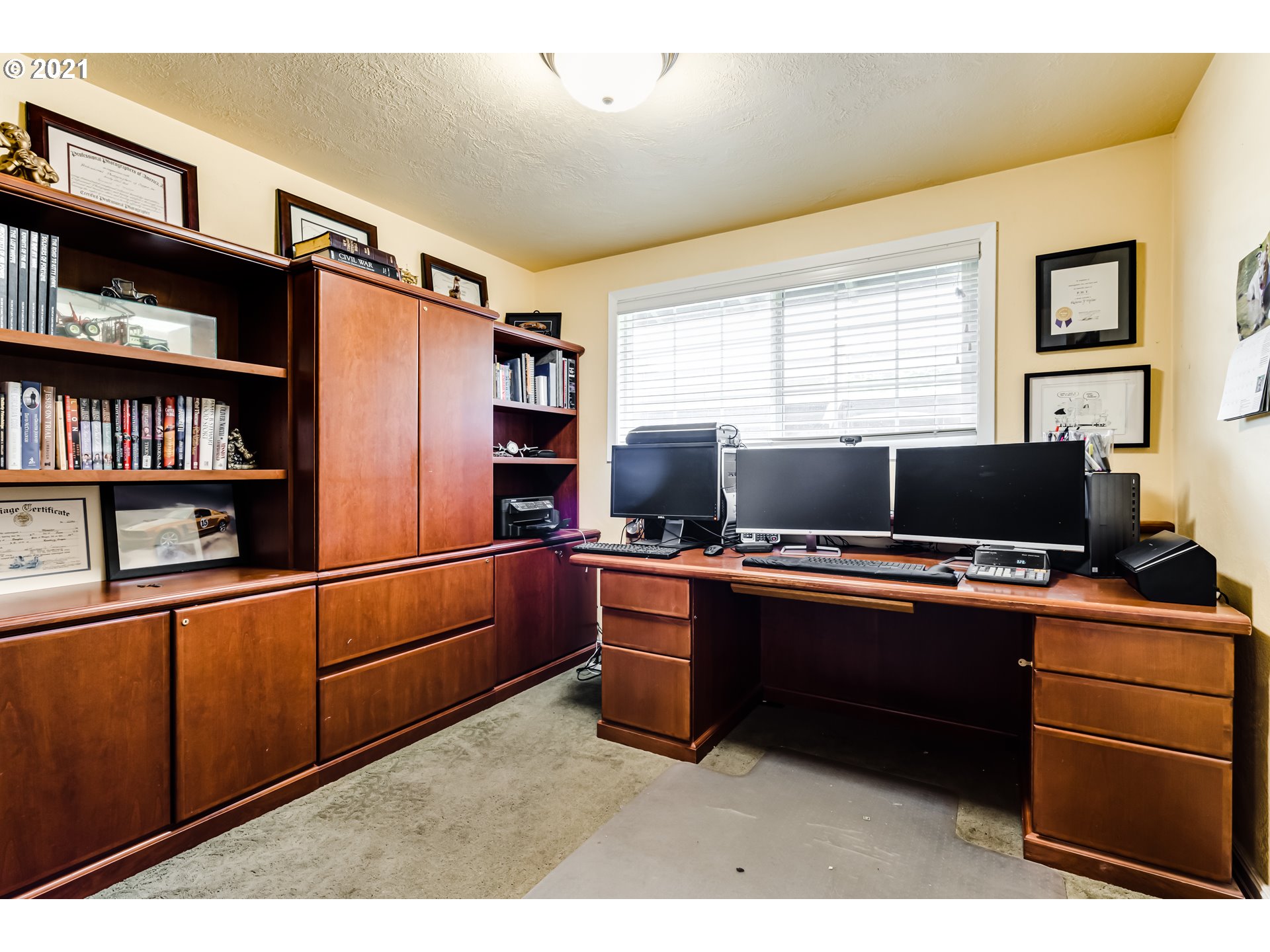 2325 Grovedale Drive Springfield, OR 97477 - Photo 19 of 31 Gallery Image 19