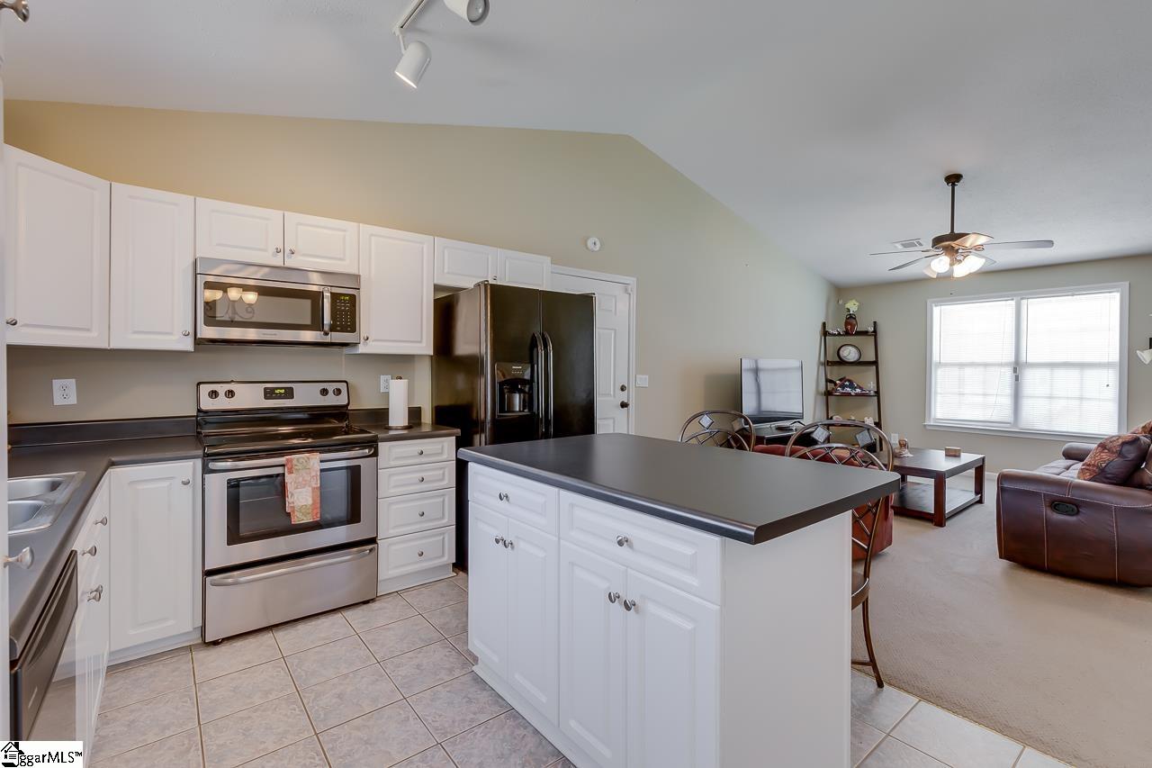 502 Veryfine Drive Fountain Inn, SC 29644 - Photo 14 of 31 Gallery Image 14