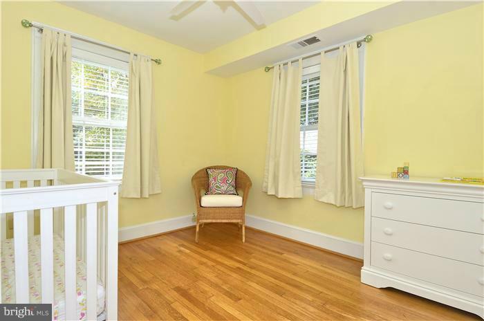 3934 Military Road Northwest Washington, DC 20015 - Photo 8 of 30 Bedroom