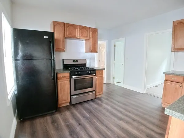 $2,700 | 17 Clare Street, Unit 1, Lowell, MA 01854