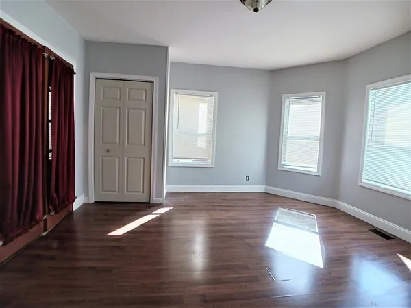 $2,700 | 17 Clare Street, Unit 1, Lowell, MA 01854