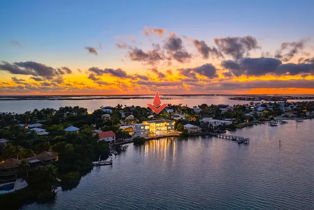 $11,000,000 | 1041 Buttonwood Drive East, Sugarloaf, FL 33042