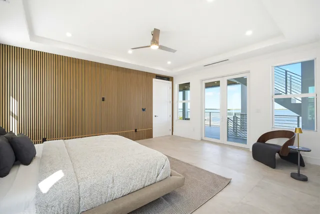 $11,000,000 | 1041 Buttonwood Drive East, Sugarloaf, FL 33042