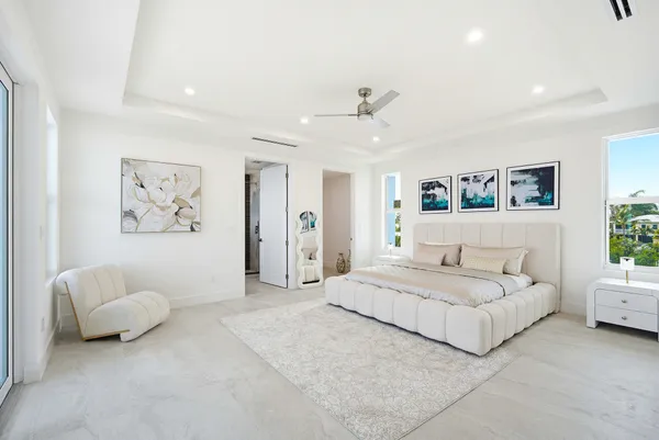 $10,700,000 | 1041 Buttonwood Drive East, Sugarloaf, FL 33042