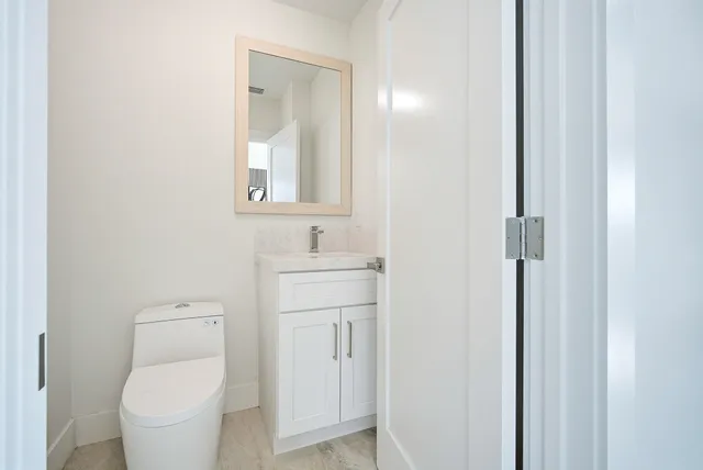 $11,000,000 | 1041 Buttonwood Drive East, Sugarloaf, FL 33042